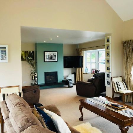 Connemara. 3 Bedroom, 8 Bed, Holiday Home 골웨이 외부 사진