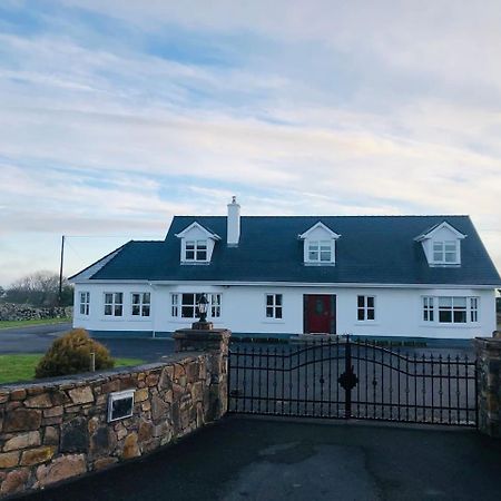 Connemara. 3 Bedroom, 8 Bed, Holiday Home 골웨이 외부 사진
