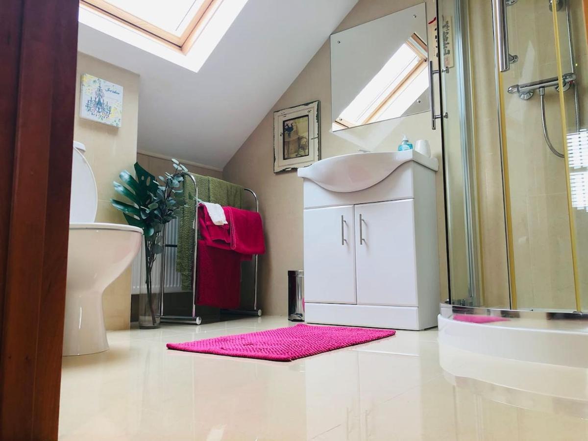Connemara. 3 Bedroom, 8 Bed, Holiday Home 골웨이 외부 사진