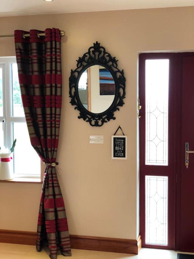 Connemara. 3 Bedroom, 8 Bed, Holiday Home 골웨이 외부 사진